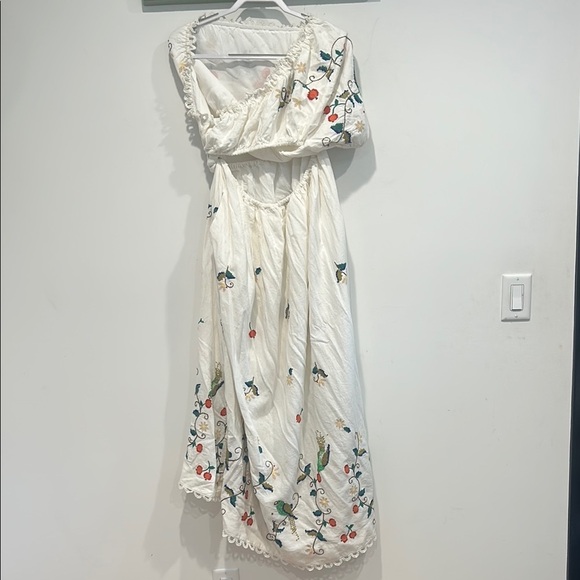 FARM Rio Cream Sleeveless embroidered Pitanga Embroidery Maxi Dress large - Picture 2 of 10